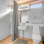 2 Bedroom Gorgeous In Vaeggerlose Bøtø By